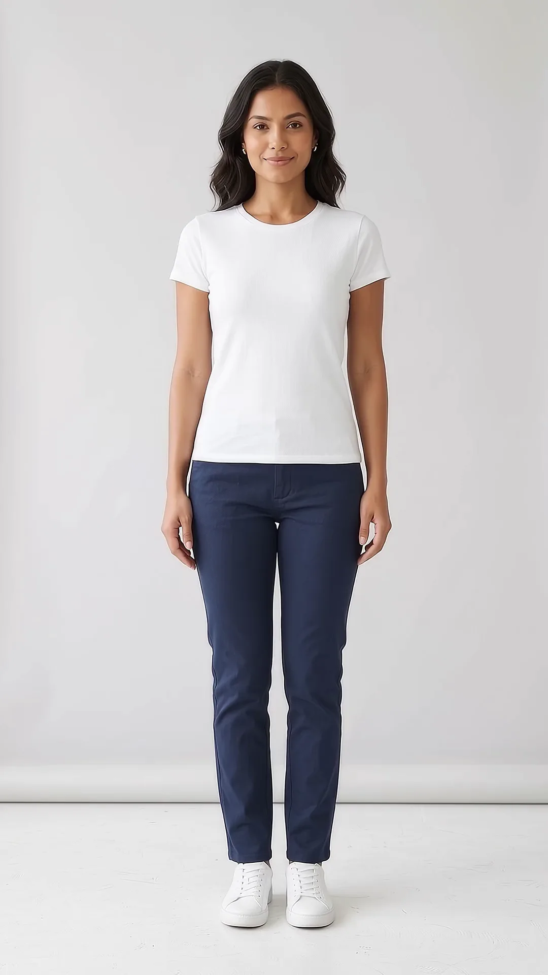 Antes da troca: avatar com camiseta branca e calça azul